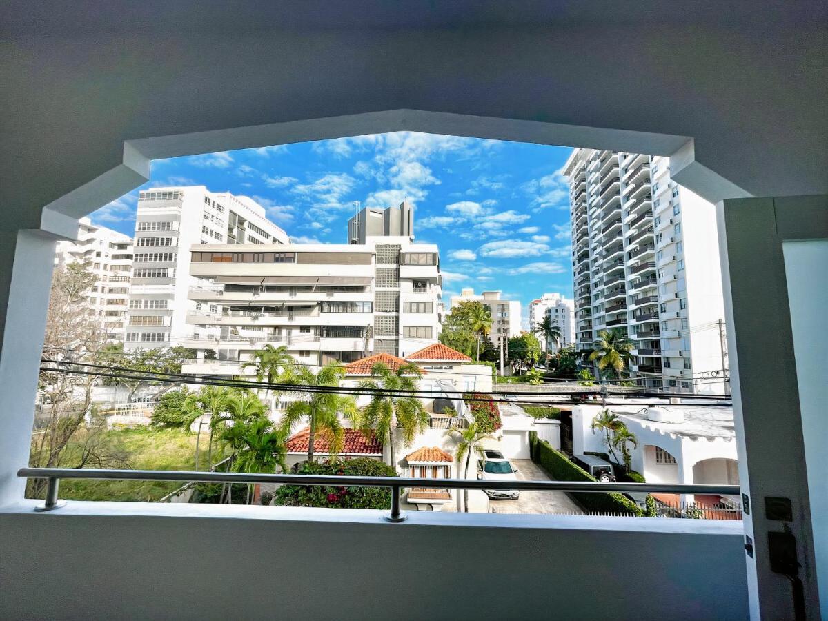 Breathtaking 3-Br Beachside Apt San Juan Exterior photo